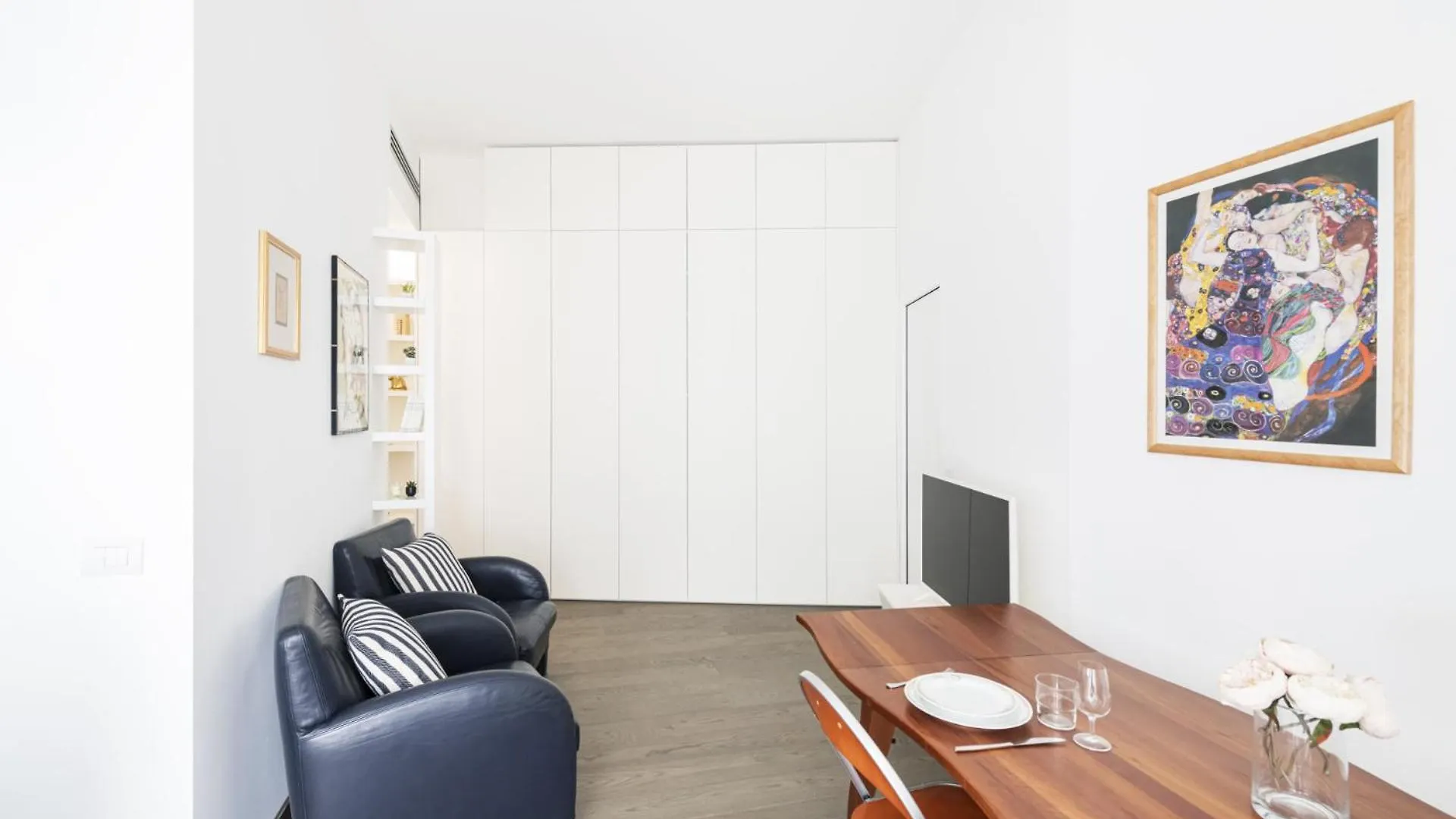 Easylife - Confortevole Con Balcone In City Life Milan Appartement