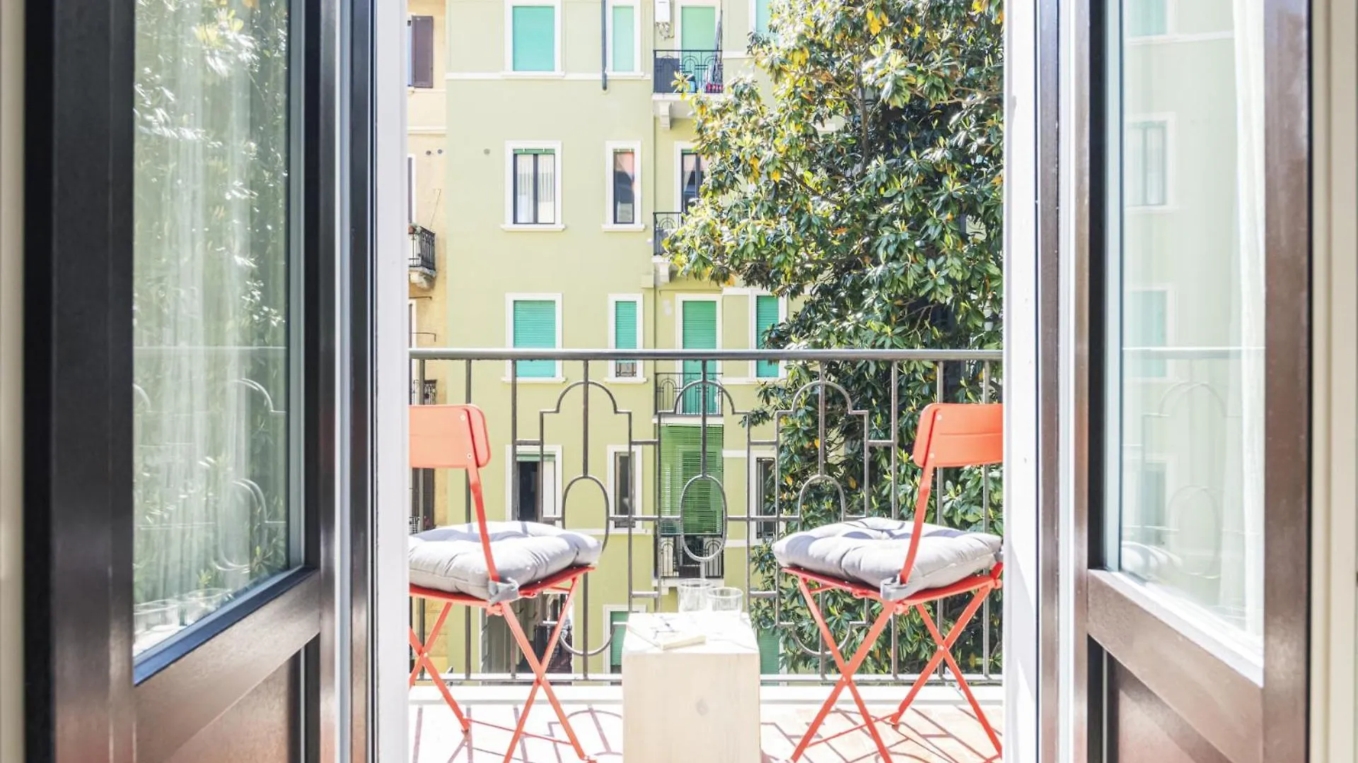 Easylife - Confortevole Con Balcone In City Life Milan